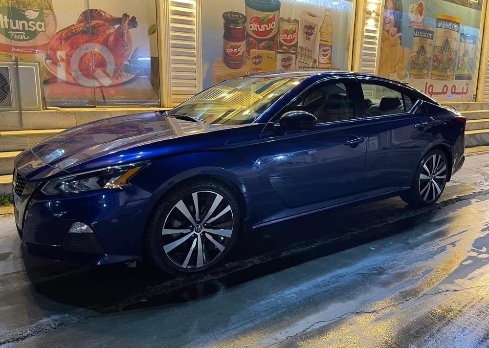 نیسان ئەلتیما